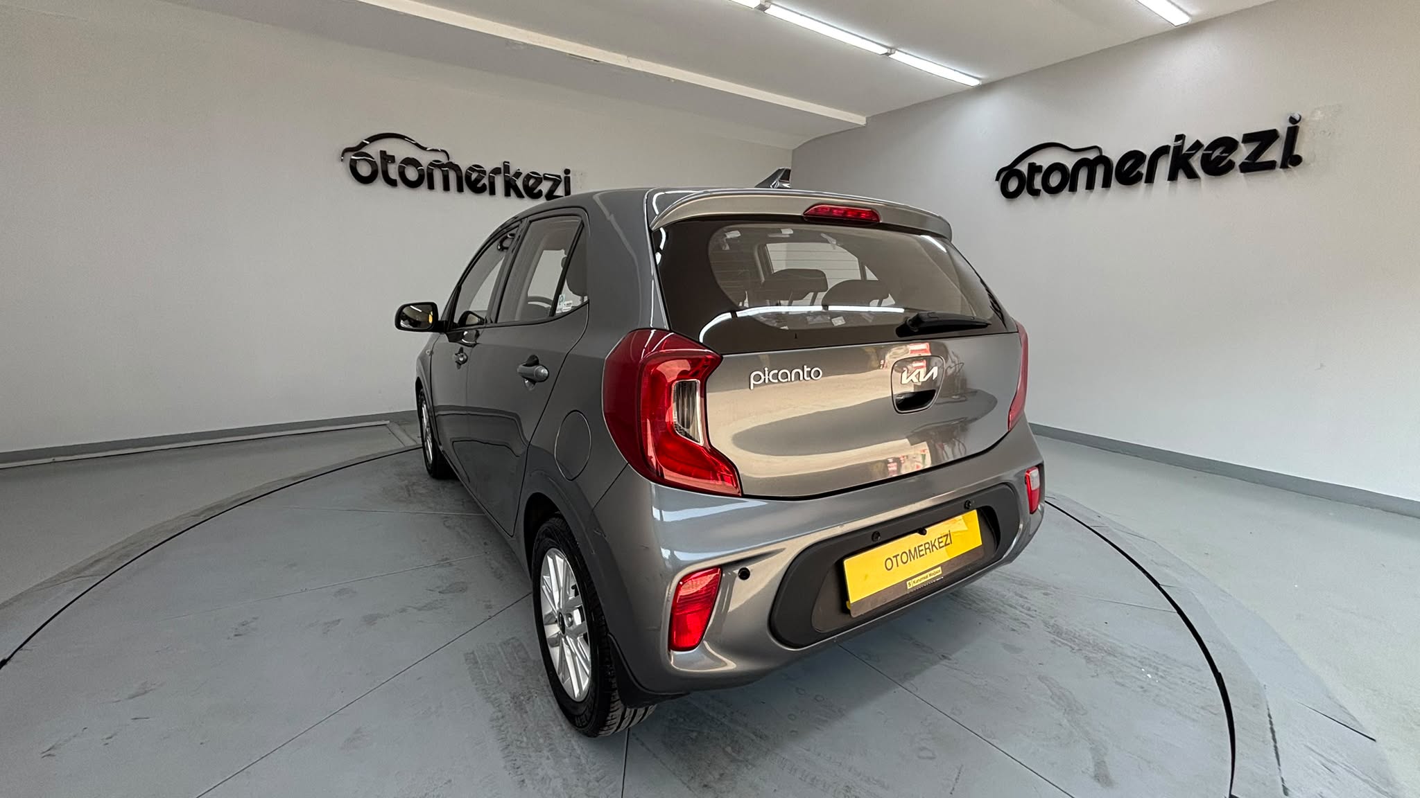 KIA PICANTO 11